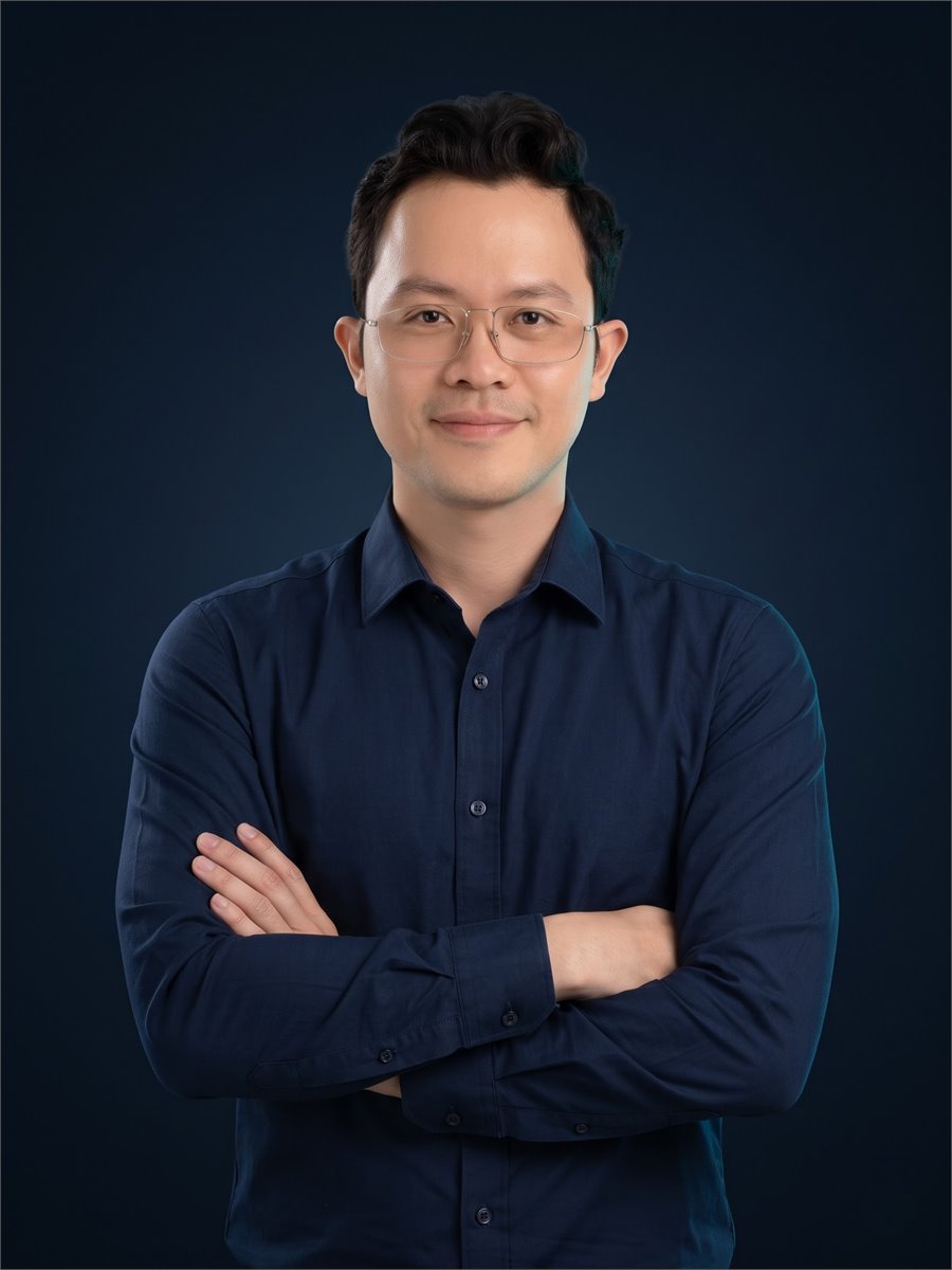 Giảng viên chương trình AI Automation của VietlinhAI